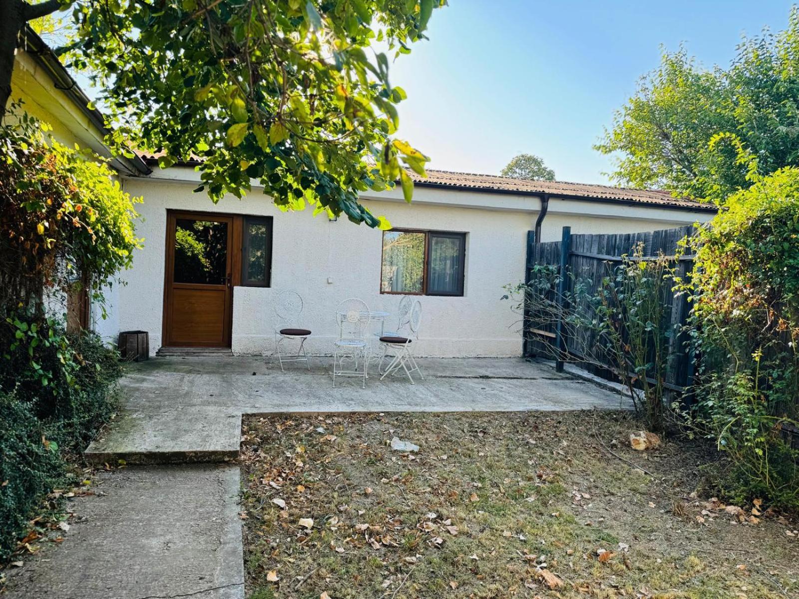Domeniile Clos Des Colombes Douăzeci şi Trei August Buitenkant foto